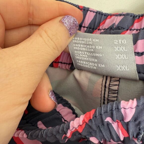 Columbia Women’s XXL Floral Patterned Swim Shorts - Picture 3 of 6